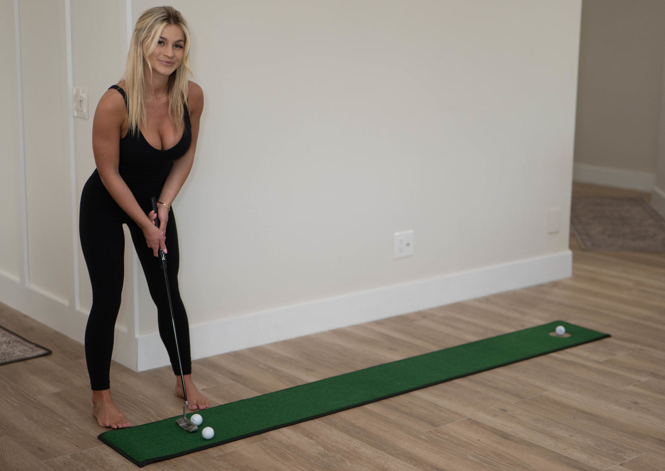 Home Putt - Portable Golf Putting Mat - Perfect Golf Training Aid to Practice your Golf Game Everywhere You Go - 1 Ft by 8 Ft Mini Golf Putting Green