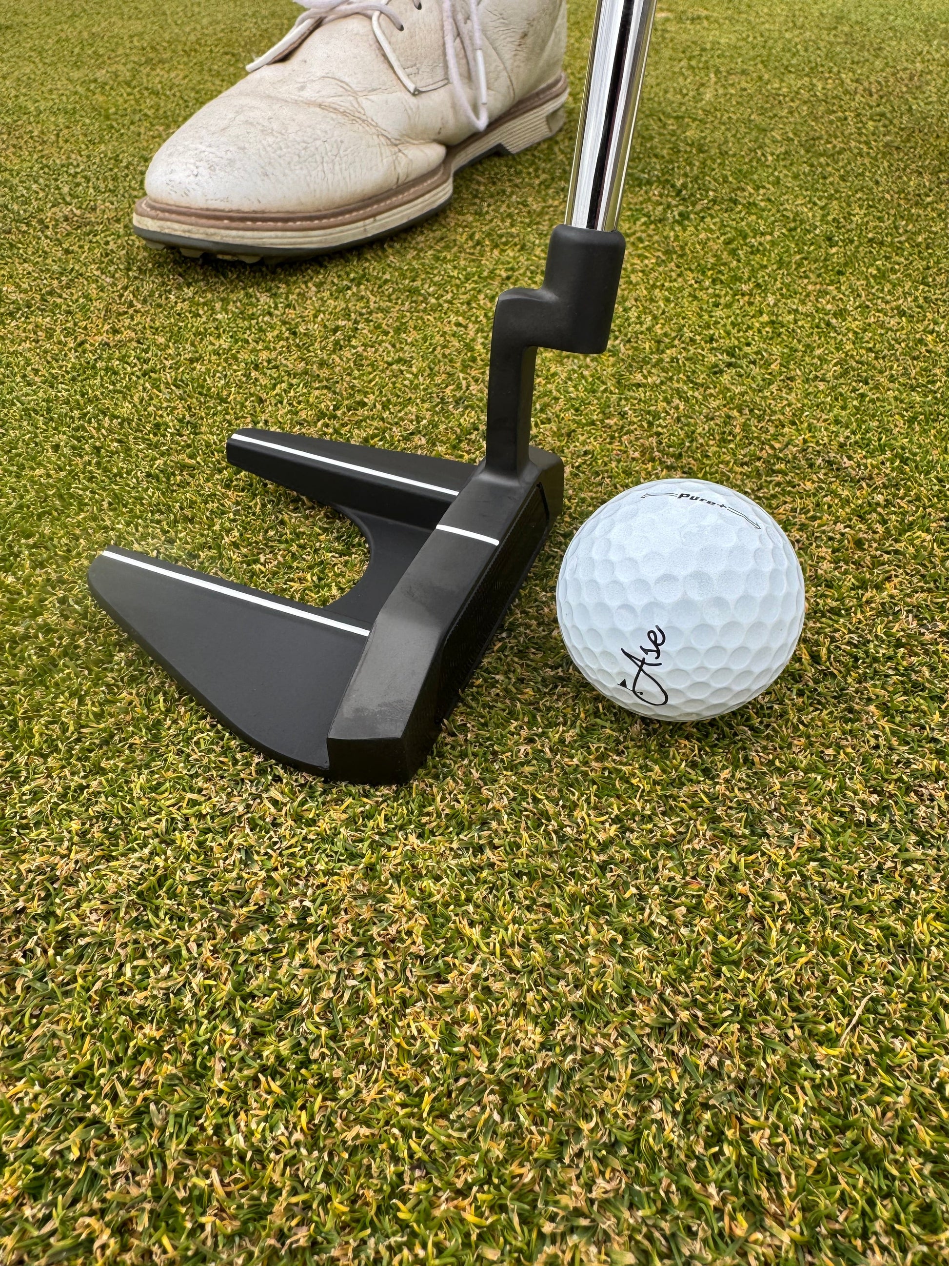 Ase AG2 Mallet Putter | Balanced Feel at Blackout Golf 