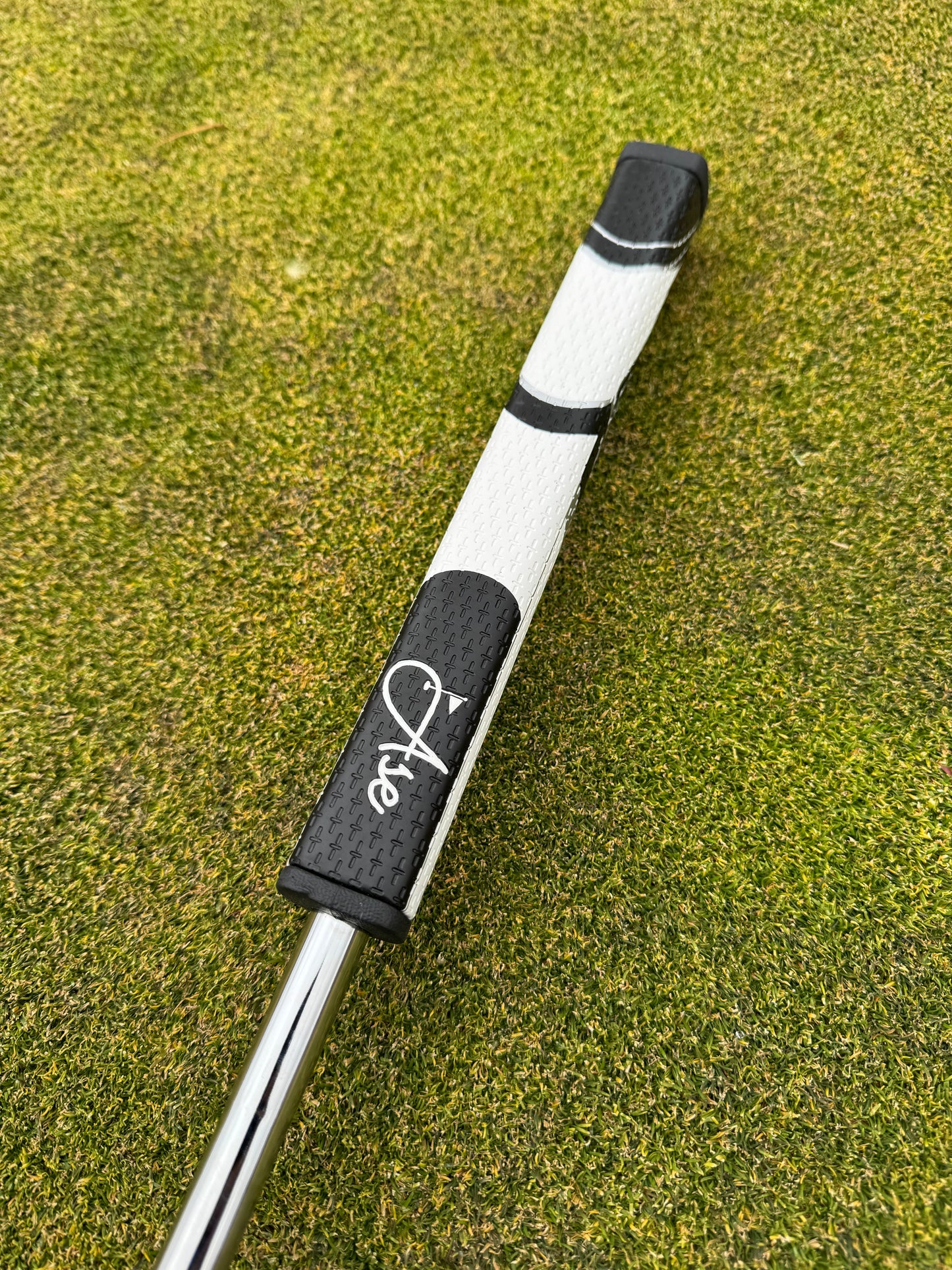Ase High Performance Blade Putter | Milled Face at Blackout Golf 