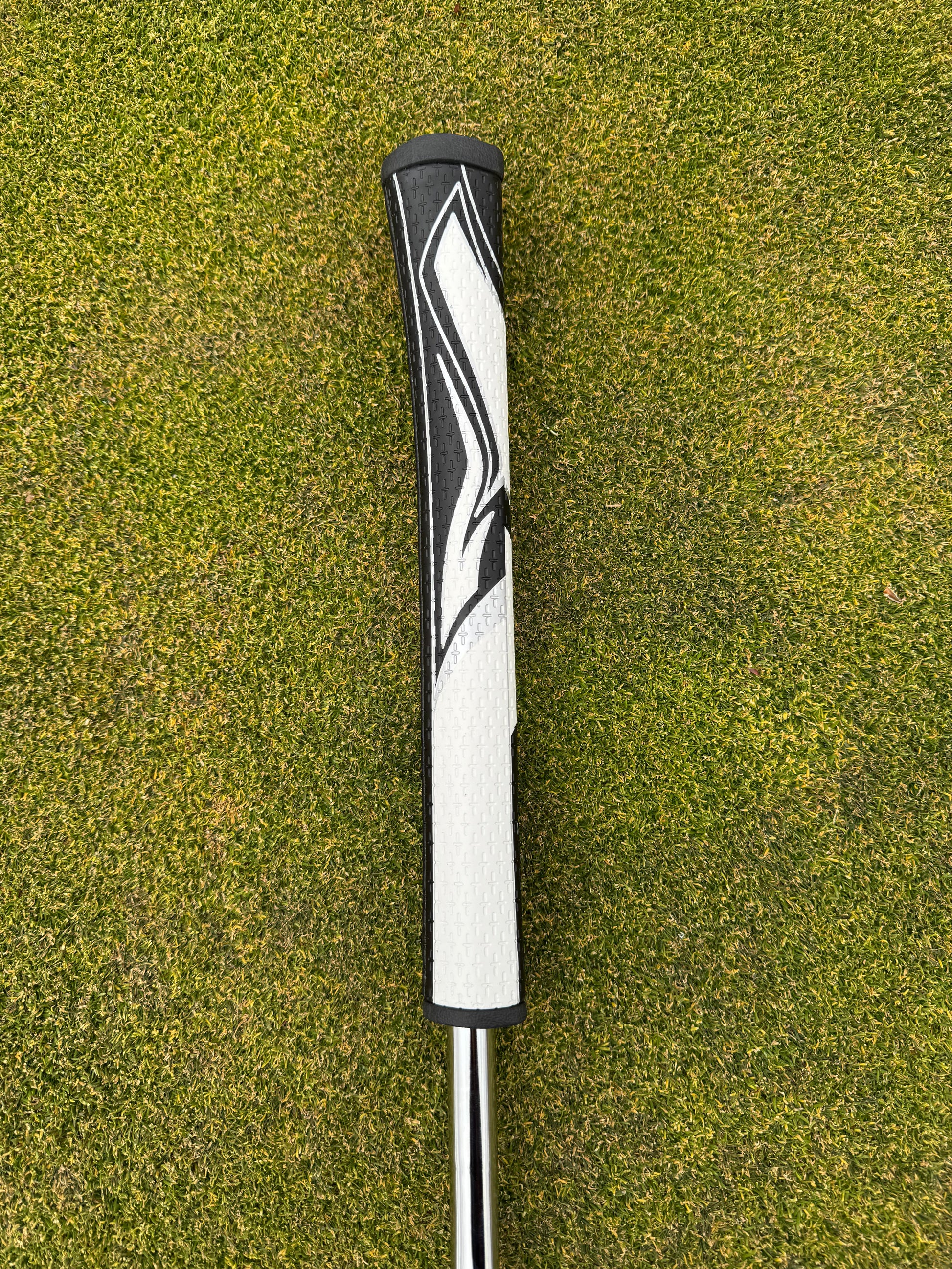 Ase AG2 Mallet Putter | Balanced Feel at Blackout Golf 